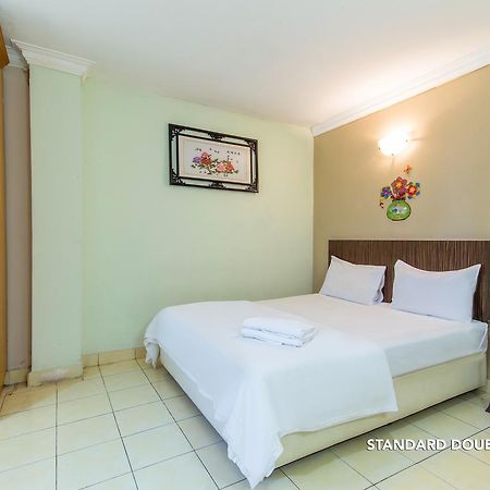 Suntex Hotel Cheras Esterno foto